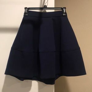 *CLOSET CLOSING* I LOVE THIS SKIRT